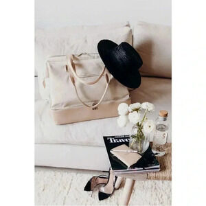 BEIS Elegant Cream and Tan Travel Bag